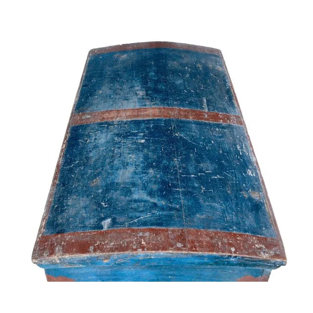 Mid 19th Century Swedish Folk Art Hand Painted Pine Coffer For Sale - Image 4 of 9