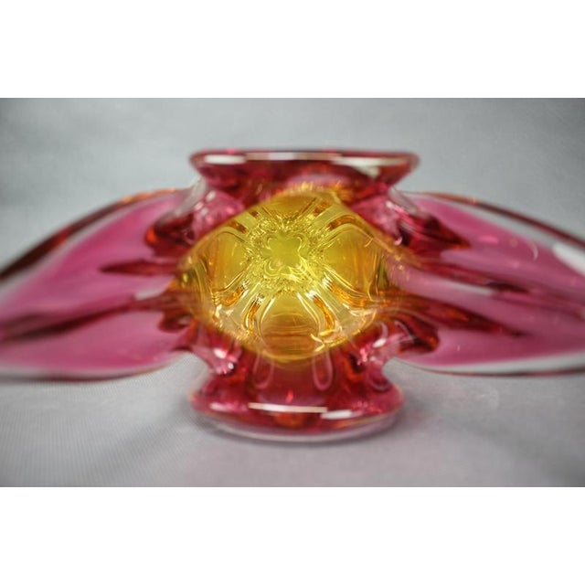 Glass Mid-Century Pink and Amber Art Glass Vase by Josef Hospodka, 1960s For Sale - Image 7 of 8
