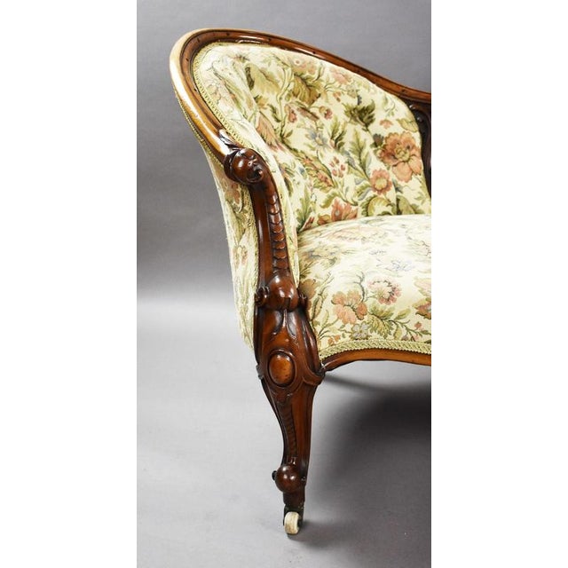 Victorian Walnut Carved Chaise Lounge, 1880 For Sale - Image 6 of 15