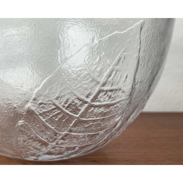 Large Vintage Swedish Glass Bowl with Floral Decor by Ann Wärff for Kosta Boda, 1970s For Sale - Image 3 of 14