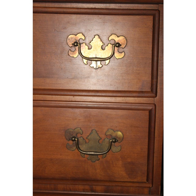 Heywood-Wakefield 1957 Heywood-Wakefield Desk With Built-in Bench, Dovetail Drawers For Sale - Image 4 of 5