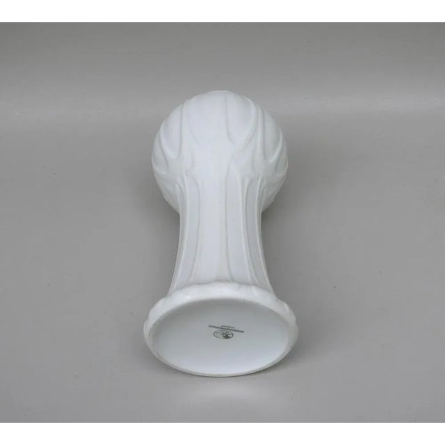 Art Nouveau Vase in Porcelain by Hans Eachtziger for Hutschenreuther, Germany, 1970s For Sale - Image 6 of 12