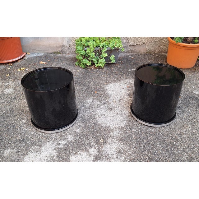 Mid-Century Modern Vintage Bedside Tables in Lacquered Wood with Internal Bar, 1970s, Set of 2 For Sale - Image 3 of 6