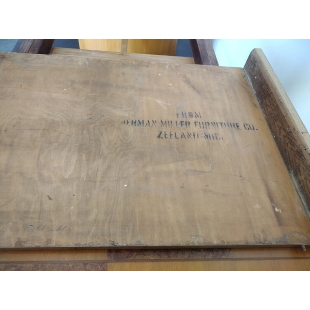 Wood Sculptural Mid-Century Blonde Mahogany Dining Table by Herman Miller With Burlwood Patchwork Top & Leaves, 1940s For Sale - Image 7 of 18