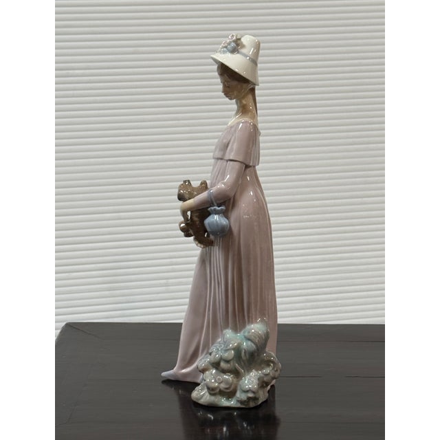 Jose Roig for Lladró My Little Pet Porcelain Figurine, Signed For Sale - Image 9 of 12