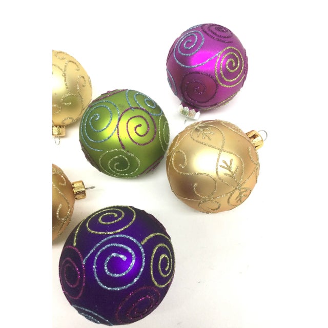 Beautiful bulbs ready to hang. Gorgeous colors and all in wonderful vintage condition.