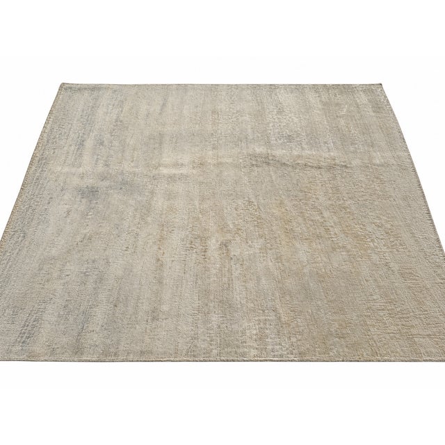Rh Matrice Wool & Silk Rug – 10' × 14' Ivory | Hand-Knotted Wool & Silk | For Sale - Image 18 of 18