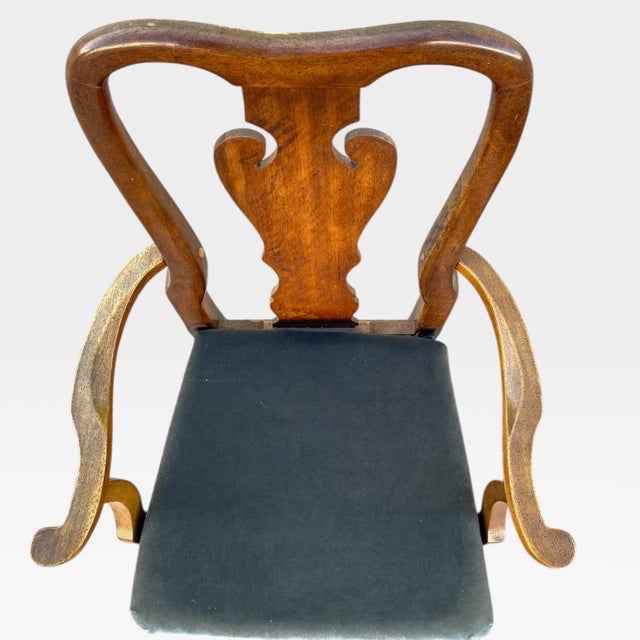 Brown Late 20th Century Set of Six Thomasville Queen Anne Walnut Dining Chairs For Sale - Image 8 of 18