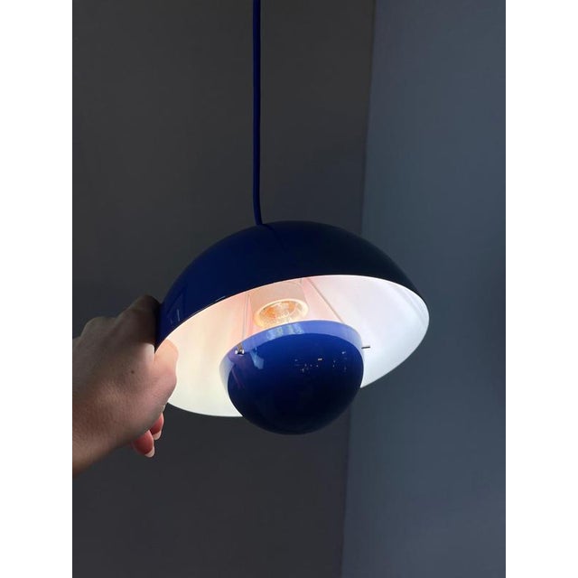 Blue Enamel Flowerpot Pendant Lamp by Verner Panton for Louis Poulsen For Sale - Image 3 of 11