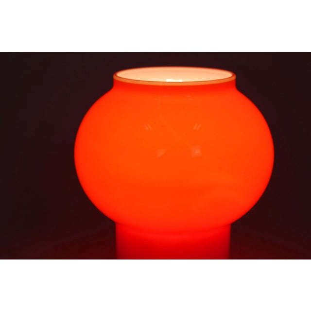 Mid-Century Modern Vintage Red Glass Table Lamp attributed to Štěpán Tabery, Former Czechoslovakia, 1970s For Sale - Image 3 of 10