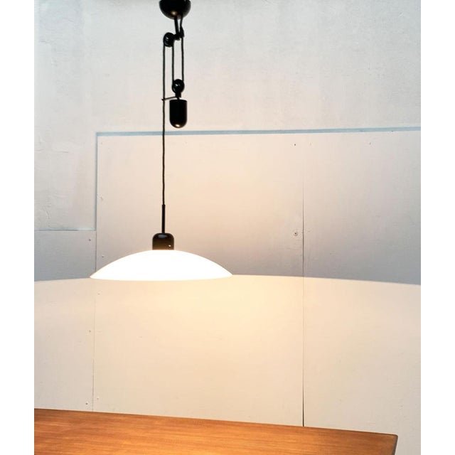 Vintage Postmodern Counterweight Pendant Lamp from Metalarte, 1980s For Sale - Image 18 of 18