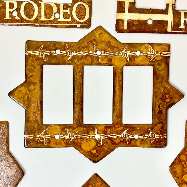 Metal 1980s Vintage Southwestern Americana Themed Light Switch and Socket Covers - Set of 6 For Sale - Image 7 of 10