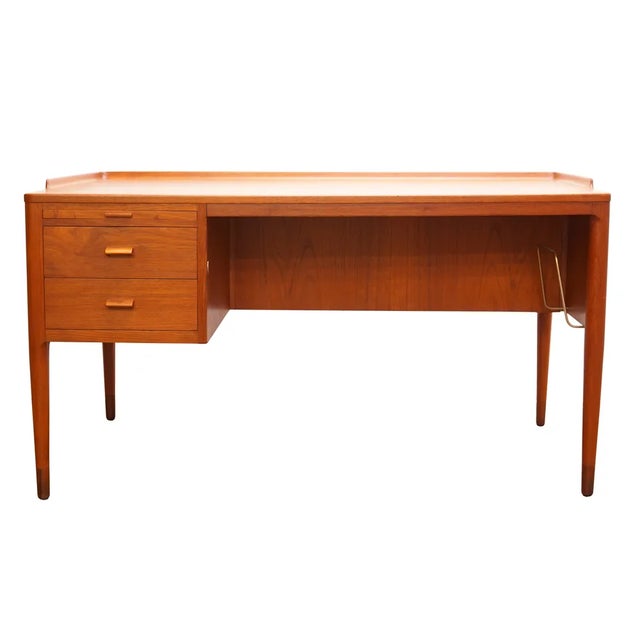 Wood Scandinavian Modern Teak Writing Desk by H. Brockmann Petersen for Poul M. Jessen, 1960s For Sale - Image 7 of 12