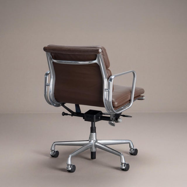 Herman Miller Eames Soft Pad Management Chair by Herman Miller in Chocolate Brown Leather & Polished Aluminum For Sale - Image 4 of 11