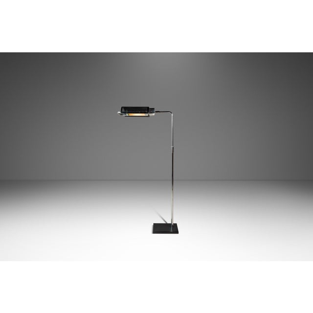 1960s Mid-Century Modern Omi "Eyeshade" Floor Lamps W/ Swingarm Light Attributed to George Nelson for Koch & Lowy - a Pair For Sale - Image 10 of 18