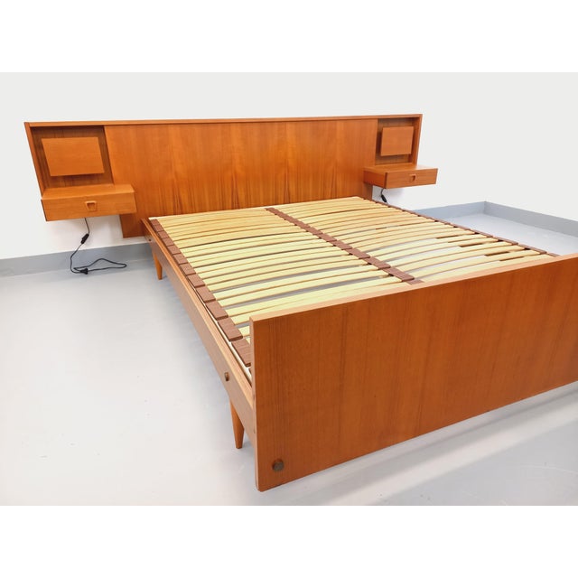Vintage Scandinavian Style Double Bed in Teak with Integrated Illuminated Bedside Tables and Slatted Base, 1960s For Sale - Image 17 of 18