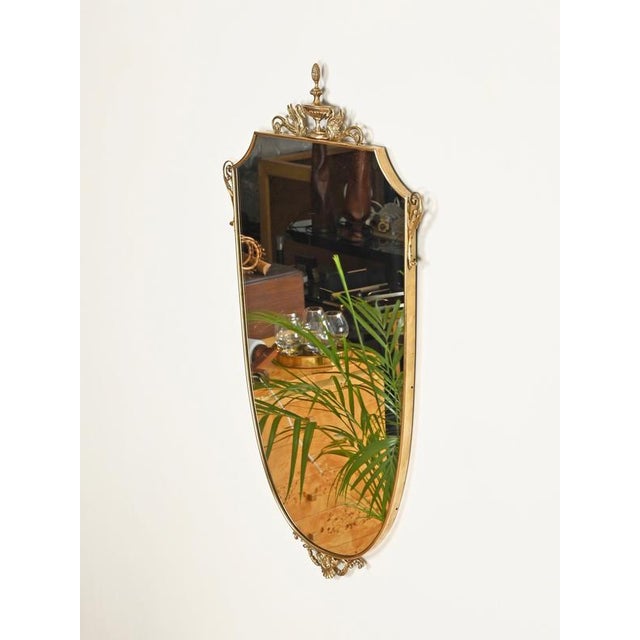 Large Neoclassical Italian Shield Brass Wall Mirror by Gio Ponti, 1950s For Sale - Image 9 of 10