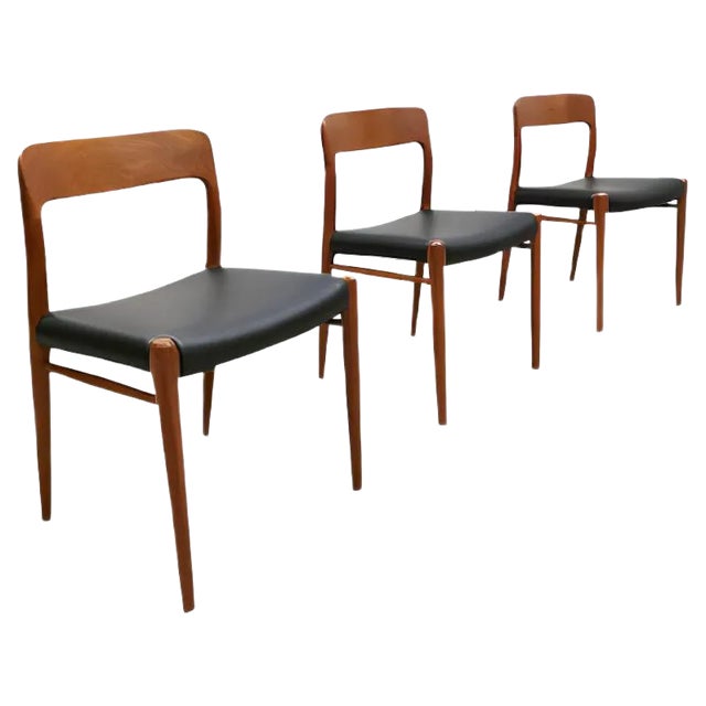 Mid-Century Dining Chairs by Niels O. Møller for J.L. Møller Møbelfabrik, Set of 3 For Sale