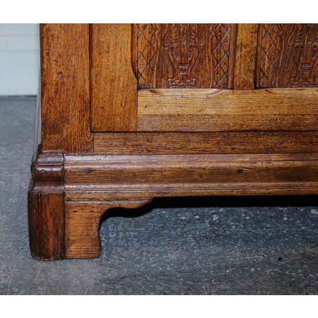 Large North American Alaska Muskegon Oak Larder Ice Box, 1900s For Sale - Image 10 of 18