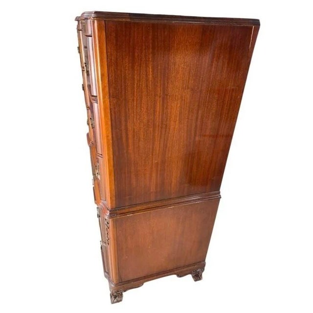 Traditional Vintage Georgian-Style Flame Mahogany Block Front Tall Chest For Sale - Image 3 of 6