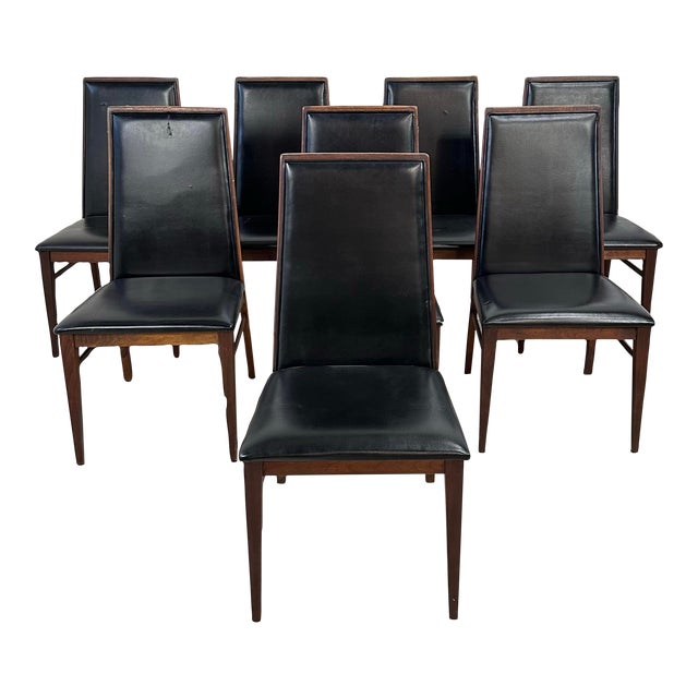 Set of 8 Walnut Dillingham Dining Chairs For Sale