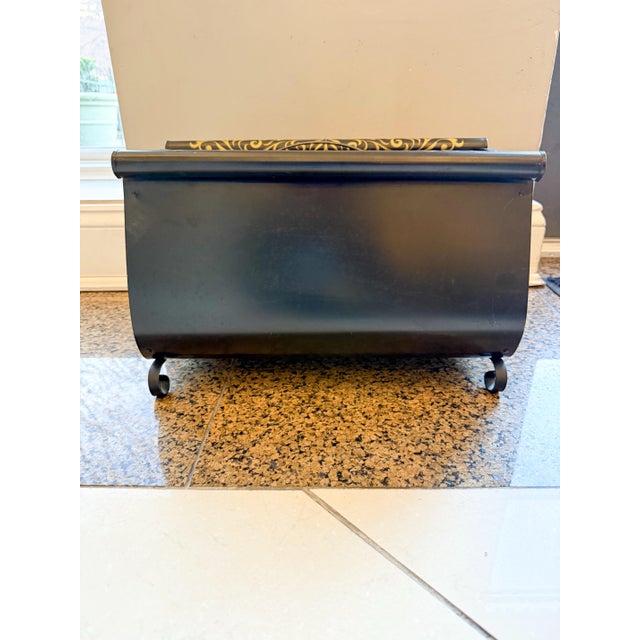 Vintage Hand-Painted Tole Magazine or Vinyl Records Rack – Pheasants & Meadow Scene For Sale In Washington DC - Image 6 of 11