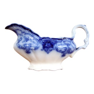 Antique Flow Blue Porcelain Sauce Boat by John Maddock in the Dainty Pattern For Sale