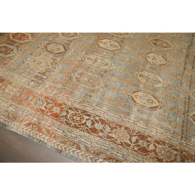 Oversize Caramel Tone Persian Bibikabad Rug no. j4422 For Sale - Image 15 of 16