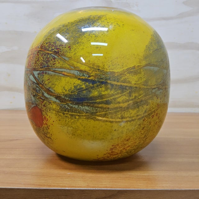 Mouth-Blown Studio Glass Vase in Yellow Tones attributed to Ioan Nemtoi, 2000s For Sale - Image 3 of 18