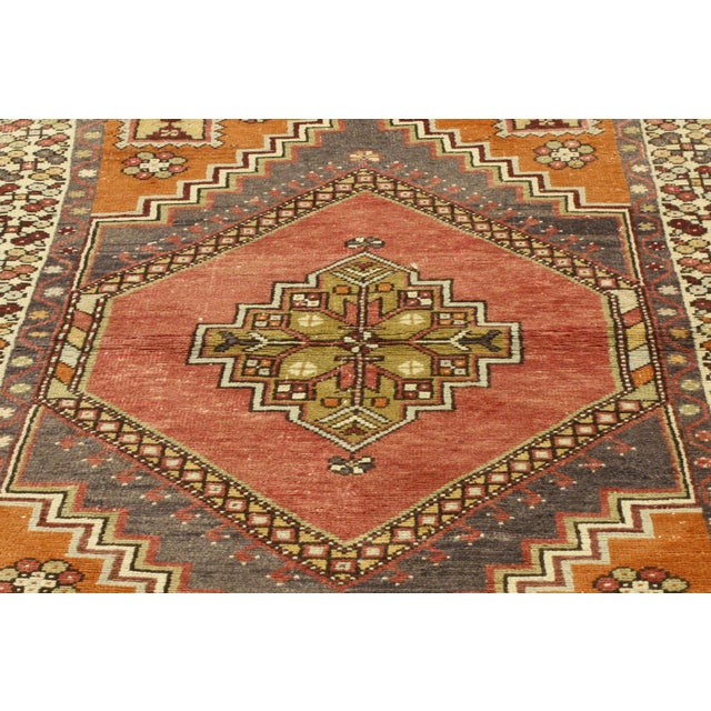 Textile 20th Century Turkish Oushak Accent Rug - 3′9″ × 6′6″ For Sale - Image 7 of 8