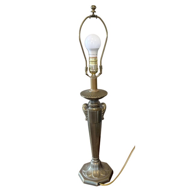 Vintage Substantial Antiqued Brass Table Lamp With Urn Base & Octagonal Foot – Excellent Condition For Sale - Image 4 of 9