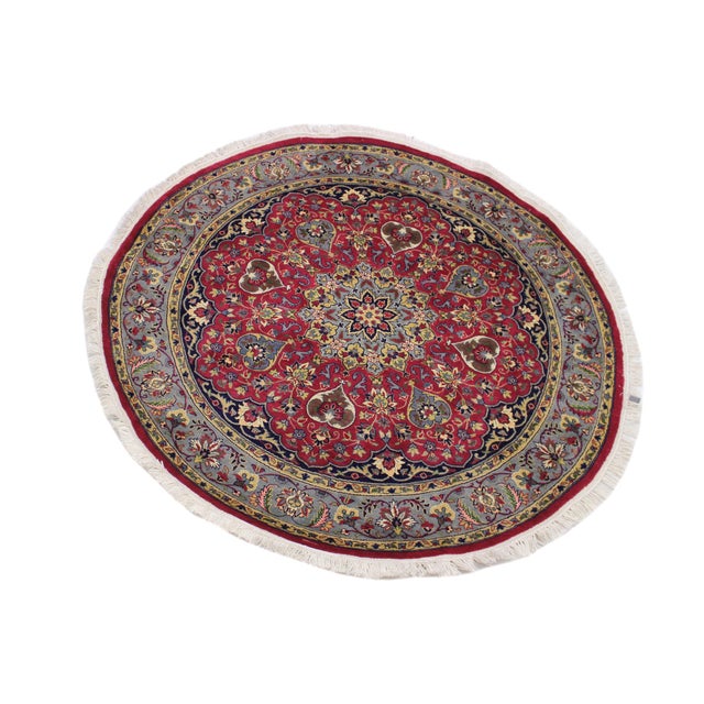 Shabby Chic Art Nouveau 1990's Kashan Pak-Persian Pink/Gray Wool Round Rug- 6'1'' X 6'2'' For Sale - Image 3 of 9