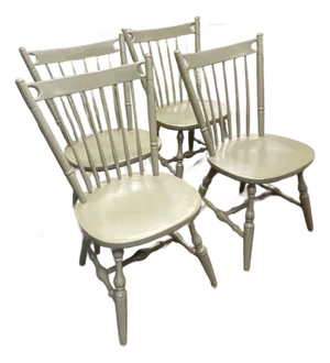 Circa 1970 Set of Four Windsor Dining Chairs Hale Furniture Company