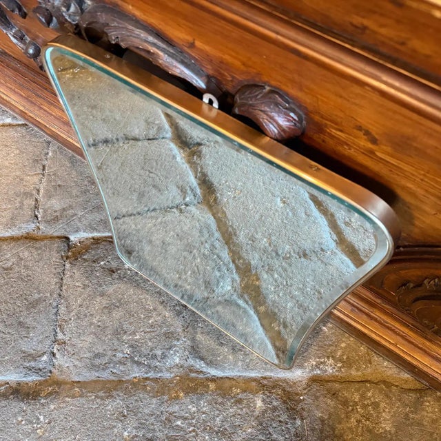 1950s Gio Ponti Style Mid-Century Modern Biscuit Shaped Brass Wall Mirror For Sale - Image 11 of 15