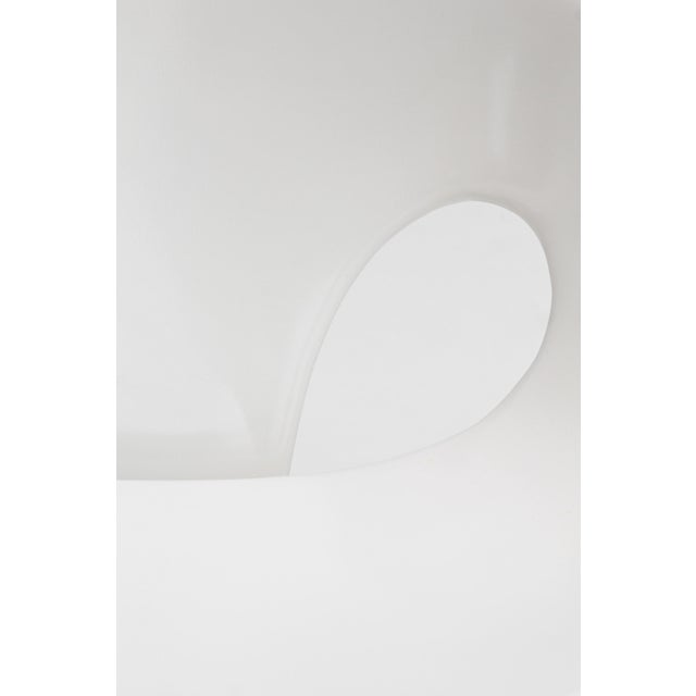 White Hara Armchair by Giorgio Gurioli for Kundalini, 2000s For Sale - Image 8 of 9