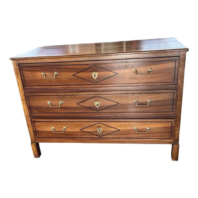 19th Century French Walnut Louis XVI Commode / Chest of Drawers / Dresser For Sale