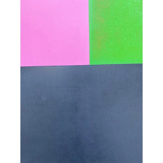 Born in Tallahasee Fl, William started his artistic career as a color consultant for his family's Design and Painting...