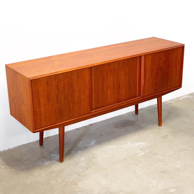 Brown Sejling Skabe Danish Teak Sideboard Designed by e.w. Bach For Sale - Image 8 of 14