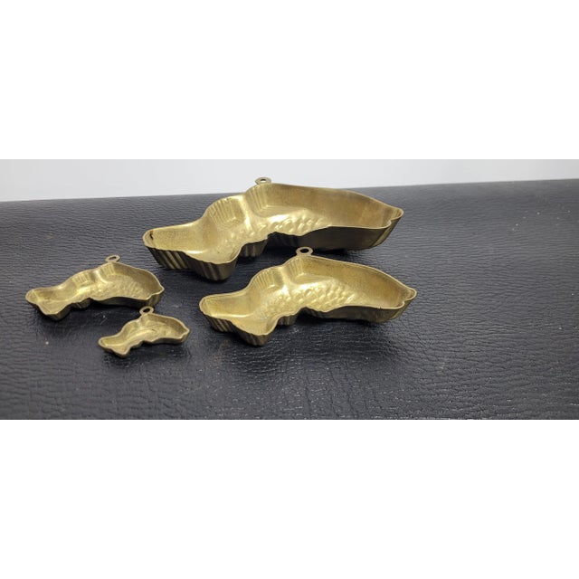 1970s 1970s Vintage Brass Fish Mold Wall Hanging- Set of 4 For Sale - Image 5 of 6