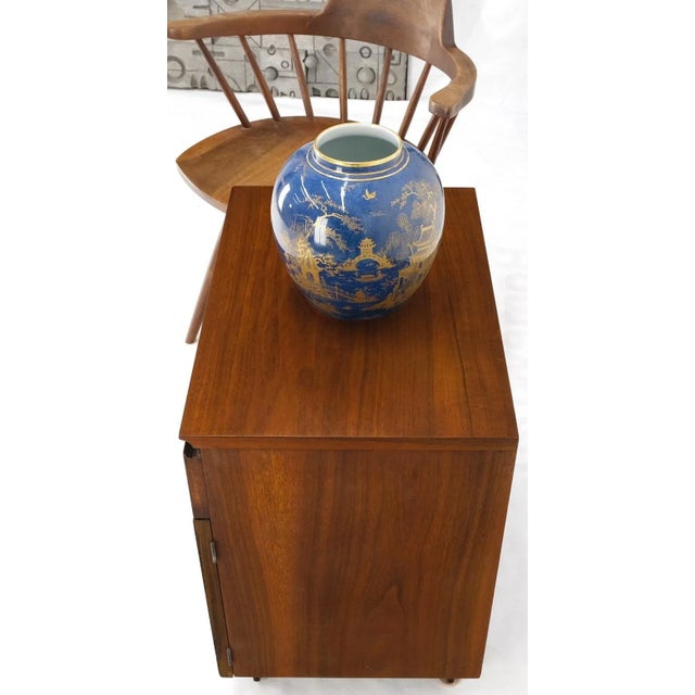Mid 20th Century Walnut Two Doors Bottom Compartment One Drawer End Table Night Stand For Sale - Image 5 of 13