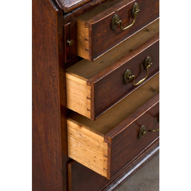 George III Mahogany Bureau (C. 1780) For Sale - Image 11 of 16