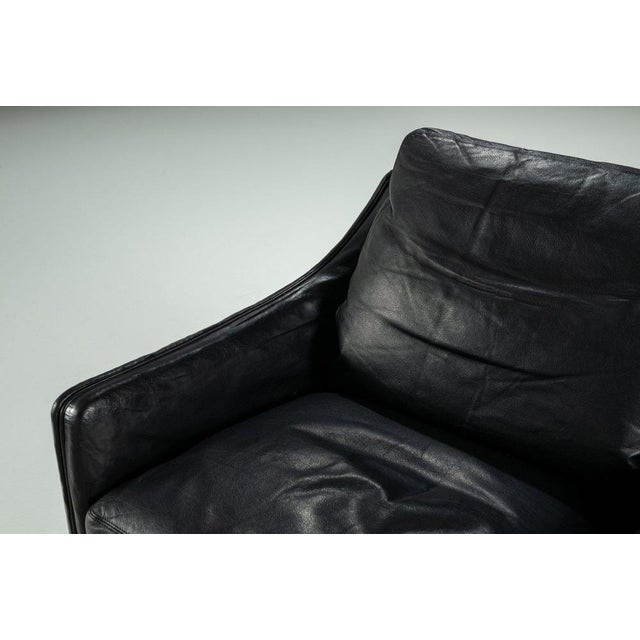 Model 800 Lounge Chair in Leather by Hans Olsen for CS Mobler, 1958 For Sale - Image 11 of 12