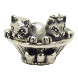 Vintage Italian Silver 800 Kittens in Basket Figurine by Sacchetti, Arezzo, 1980s For Sale
