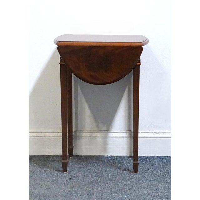 Hekman Furniture Solid Flame Mahogany Traditional Style 26" Drop Leaf Accent End Table 5-4168 For Sale In Kansas City - Image 6 of 14