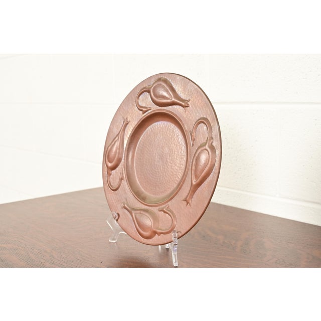 Art Deco Ramon Ramirez Arts & Crafts Hammered Copper Charger Plate or Tray For Sale - Image 3 of 12