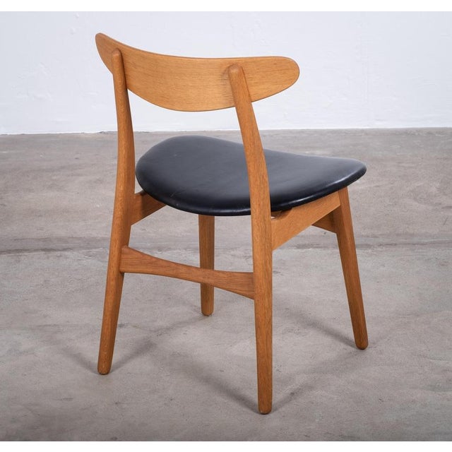 Wood Oak Dining Chair attributed to Hans J. Wegner for Carl Hansen & Son, Denmark, 1952 For Sale - Image 7 of 9