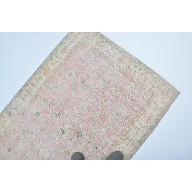 1960s 1960s Pale Pink Natural Vintage Area Carpet For Sale - Image 5 of 11