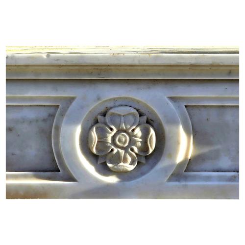 Early 19th Century Fireplace in Italian Carrara Marble For Sale - Image 4 of 9