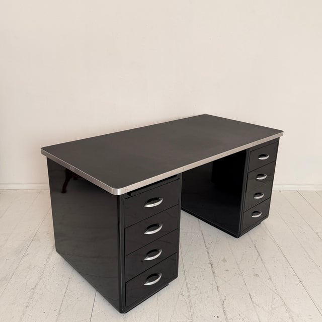 German Bauhaus Writing Desk in Black Lacquered Metal, 1925 For Sale - Image 13 of 18