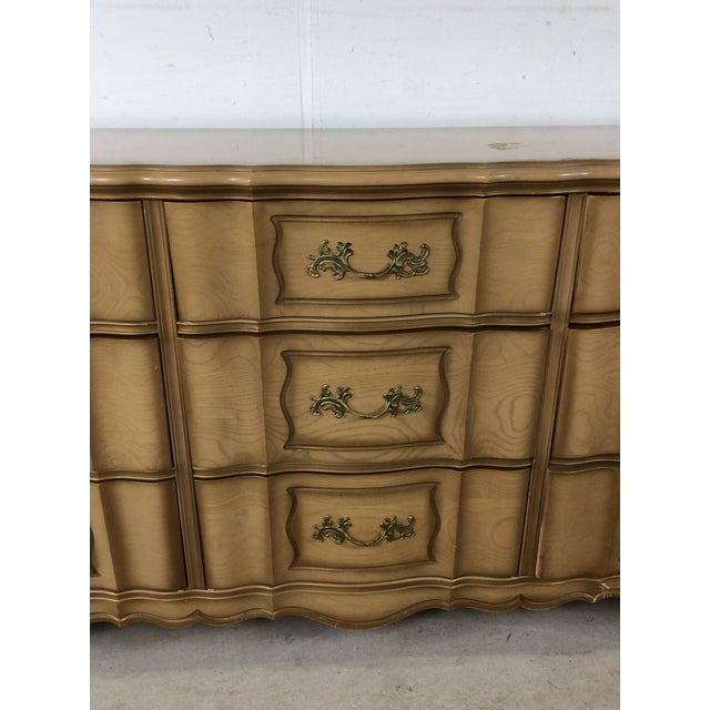 1960s Mid Century French Provincial Style Lowboy Dresser With 9 Drawers For Sale - Image 5 of 18